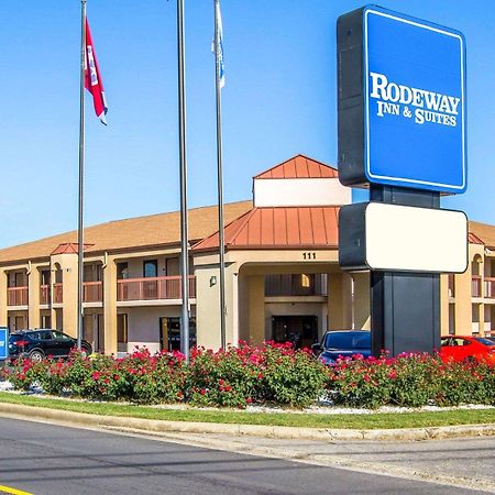 Rodeway Inn & Suites Clarksville Exteriér fotografie