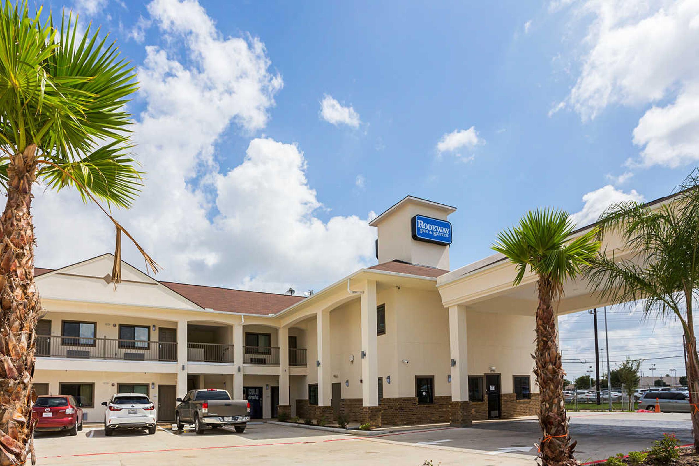 Rodeway Inn & Suites Clarksville Exteriér fotografie