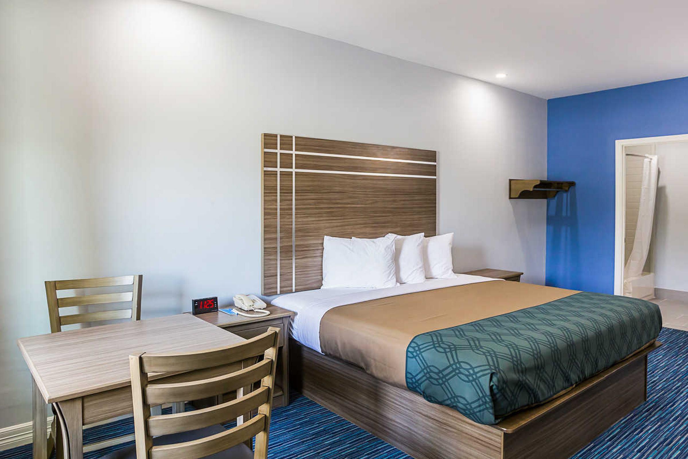 Rodeway Inn & Suites Clarksville Exteriér fotografie