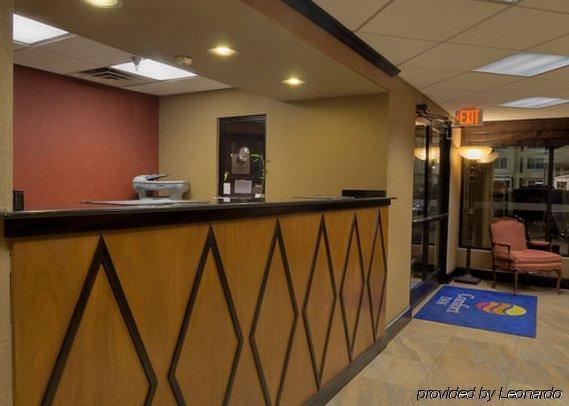 Rodeway Inn & Suites Clarksville Interiér fotografie